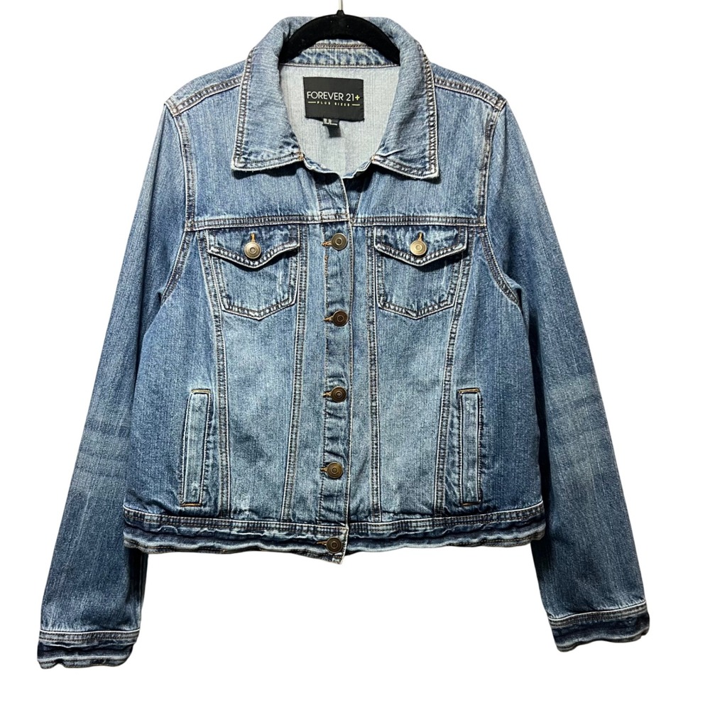 Forever 21+‎ Plus Size Denim Jacket Women's 2X Blue Distressed Jean Trucker